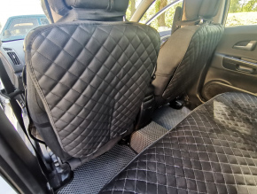Защитные накидки на спинки передних сидений
